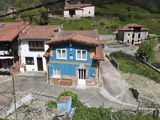 Foto 1 de Casa en venda a calle Concha de 3 habitacions amb terrassa i jardí