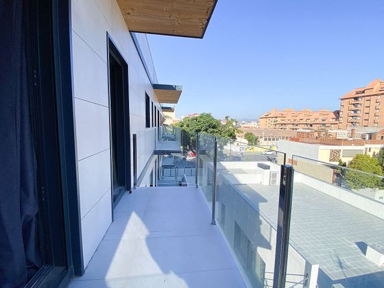 Foto 1 de Dúplex en venta en L'Hostal - Lledoner de 4 habitaciones con terraza y piscina
