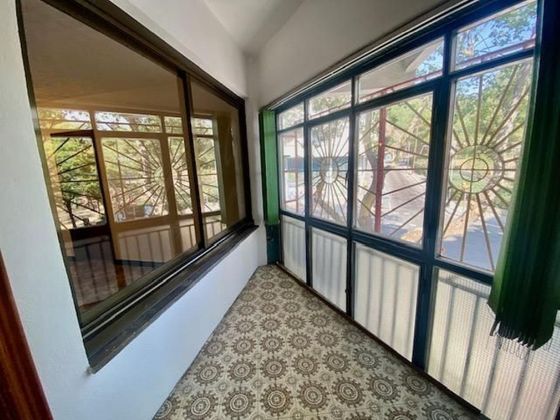 Foto 1 de Pis en venda a El Guinardó de 3 habitacions amb balcó i aire acondicionat