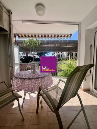 Foto 2 de Dúplex en alquiler en Caldes d´Estrac de 3 habitaciones con terraza y jardín