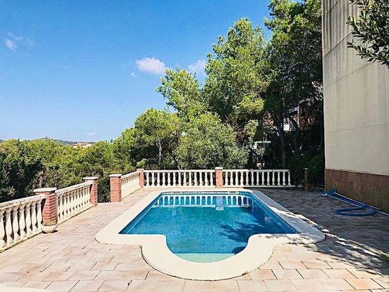 Foto 2 de Xalet en venda a Canyelles de 5 habitacions amb terrassa i piscina