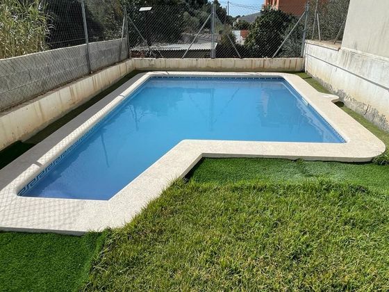 Foto 2 de Àtic en venda a Segur de Calafell de 2 habitacions amb terrassa i piscina