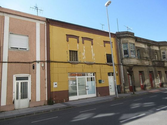 Foto 2 de Casa en venda a Monforte de Lemos de 3 habitacions i 270 m²