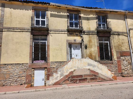 Foto 1 de Casa en venda a Alcolea del Pinar de 8 habitacions i 569 m²