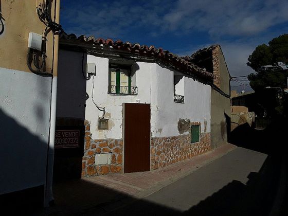 Foto 1 de Pis en venda a Alcalá de Ebro de 2 habitacions i 156 m²