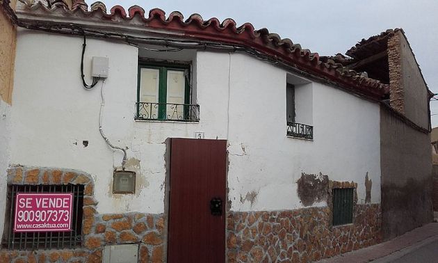 Foto 2 de Pis en venda a Alcalá de Ebro de 2 habitacions i 156 m²
