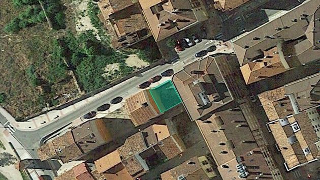 Foto 1 de Venta de terreno en Miranda de Ebro de 105 m²
