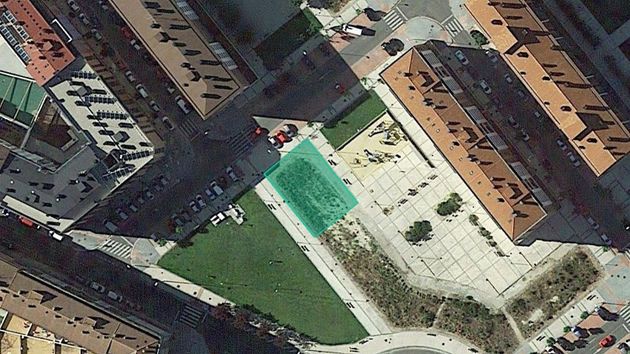 Foto 1 de Venta de terreno en Miranda de Ebro de 378 m²