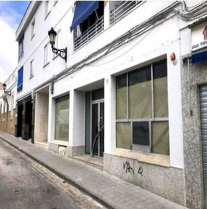 Foto 1 de Local en venda a Valencia de Alcántara de 184 m²