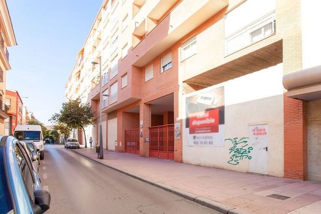 Foto 1 de Pis en venda a Linares de 3 habitacions amb terrassa i ascensor