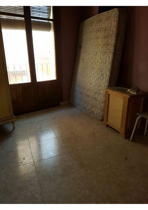 Foto 2 de Casa en venta en Tarazona de 4 habitaciones y 243 m²