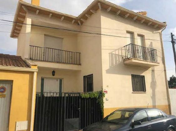 Foto 1 de Casa en venda a Fuentidueña de Tajo de 3 habitacions amb garatge
