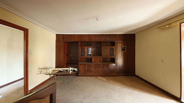 Foto 2 de Pis en venda a Albelda de Iregua de 3 habitacions i 110 m²