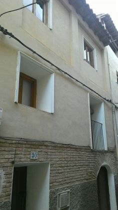Foto 1 de Casa en venta en Tarazona de 3 habitaciones y 316 m²