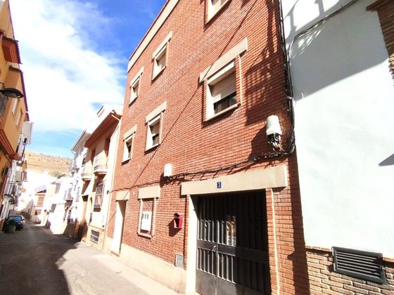 Foto 1 de Casa en venta en Guardia de Jaén (La) de 4 habitaciones con terraza