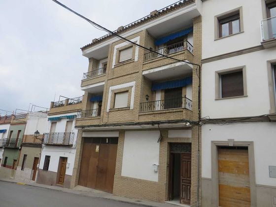 Foto 1 de Pis en venda a Fernán-Núñez de 3 habitacions i 148 m²