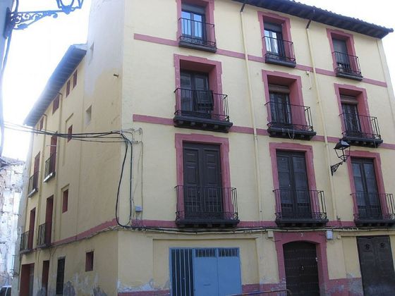 Foto 2 de Piso en venta en Calatayud de 3 habitaciones y 143 m²