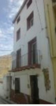 Foto 1 de Piso en venta en Híjar (Teruel) de 3 habitaciones y 112 m²