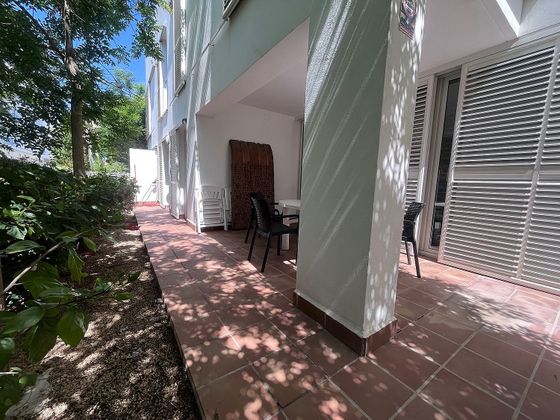 Foto 2 de Pis en lloguer a calle De Benirràs de 3 habitacions amb terrassa i garatge