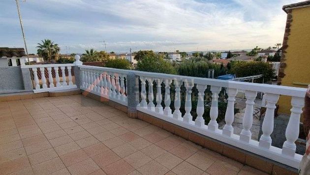 Foto 2 de Xalet en venda a La Conarda de 3 habitacions amb terrassa i piscina
