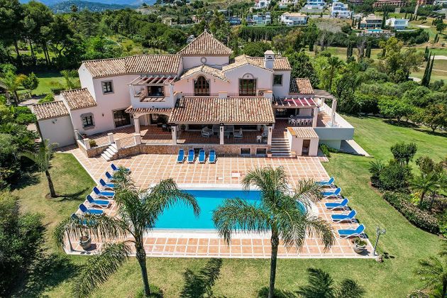 Foto 1 de Xalet en venda a Benahavís de 9 habitacions amb terrassa i piscina