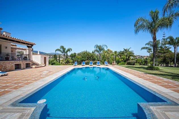Foto 2 de Xalet en venda a Benahavís de 9 habitacions amb terrassa i piscina