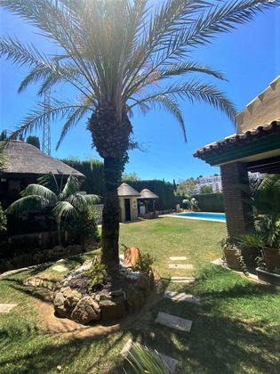 Foto 2 de Chalet en venta en La Cala Mijas de 7 habitaciones con terraza y piscina