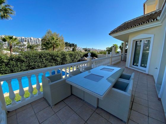 Foto 2 de Venta de chalet en calle Córdoba de 4 habitaciones con terraza y piscina