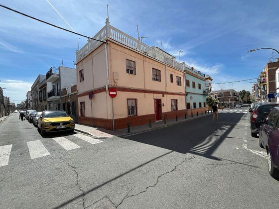 Foto 1 de Casa en venda a Bellavista de 5 habitacions amb terrassa i aire acondicionat