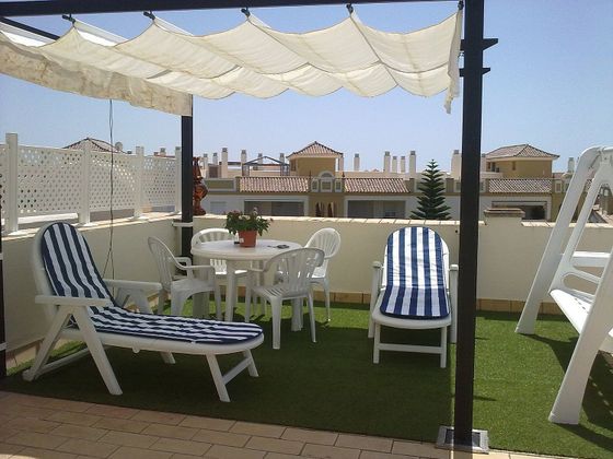 Foto 1 de Alquiler de ático en Costa Ballena - Largo norte de 2 habitaciones con terraza y piscina