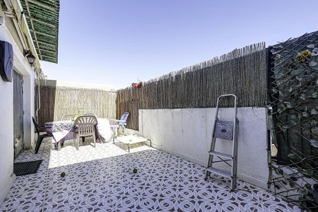 Foto 2 de Àtic en venda a El Carmel de 3 habitacions amb terrassa i aire acondicionat