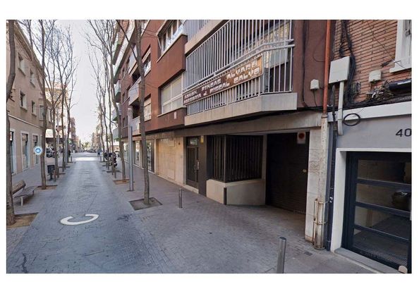 Foto 1 de Garatge en venda a calle D'emili Roca de 10 m²