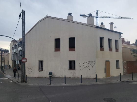 Foto 2 de Casa en venda a avenida De la Generalitat de 3 habitacions i 210 m²