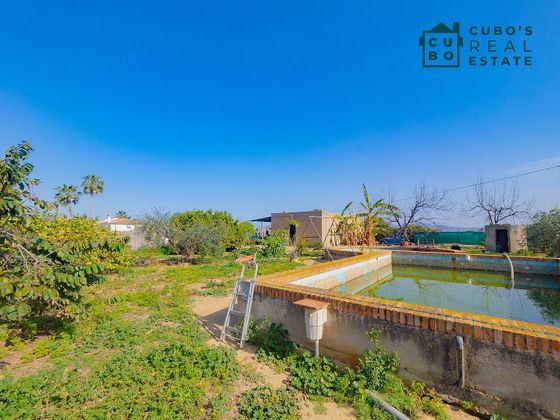 Foto 2 de Casa rural en venda a Alhaurín el Grande de 2 habitacions amb piscina
