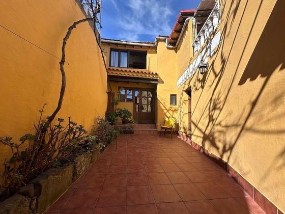 Foto 1 de Chalet en venta en Vega de San Mateo de 3 habitaciones con terraza y jardín