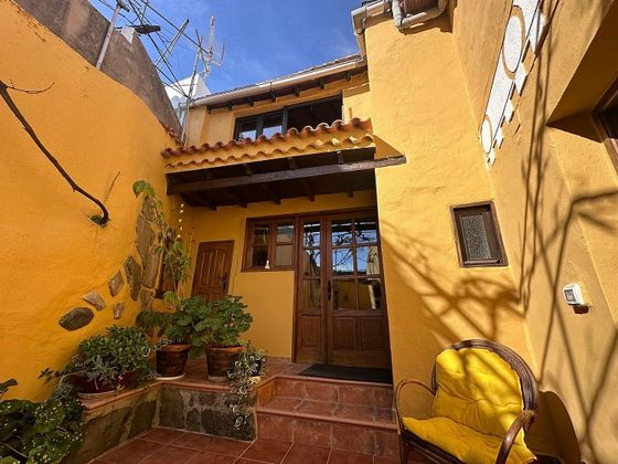 Foto 2 de Xalet en venda a Vega de San Mateo de 3 habitacions amb terrassa i jardí