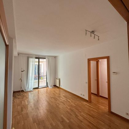 Foto 2 de Venta de piso en El Raval de 2 habitaciones con aire acondicionado y calefacción