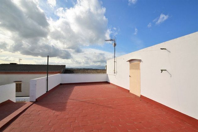 Foto 1 de Casa en venda a calle Ponent de 5 habitacions amb terrassa i garatge