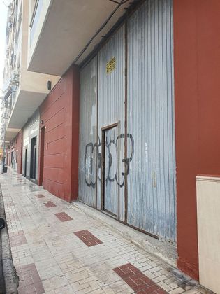 Foto 1 de Venta de local en calle De Alozaina de 113 m²
