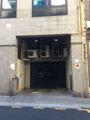 Foto 1 de Garaje en alquiler en calle De Sant Roc de 12 m²