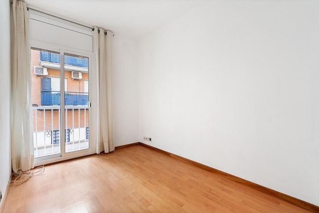 Foto 2 de Pis en venda a Can Baró de 4 habitacions amb terrassa i aire acondicionat