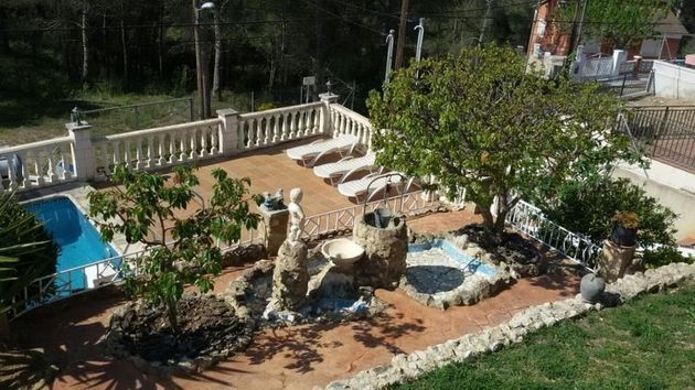 Foto 1 de Xalet en venda a Bisbal del Penedès, la de 5 habitacions amb piscina i garatge