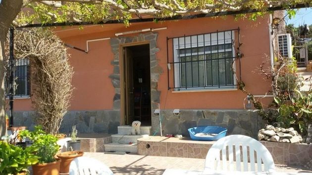 Foto 2 de Xalet en venda a Bisbal del Penedès, la de 5 habitacions amb piscina i garatge
