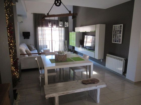 Foto 2 de Pis en venda a Mas Rampinyó - Carrerada de 3 habitacions amb terrassa i balcó