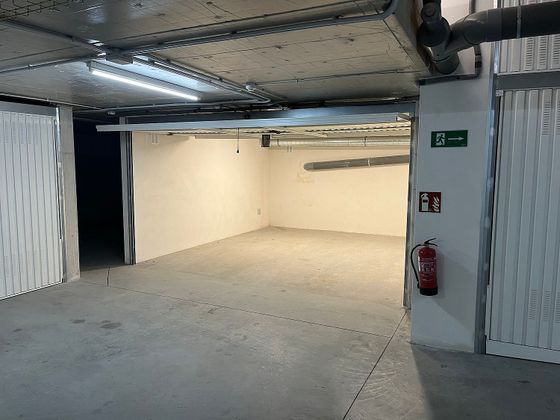 Foto 2 de Garaje en venta en calle Zeberioenea de 26 m²