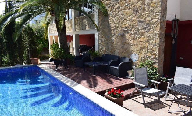 Foto 1 de Xalet en venda a Palmanova de 7 habitacions amb terrassa i piscina