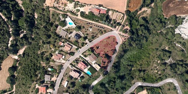 Foto 2 de Venta de terreno en calle De Les Agulles de 1558 m²