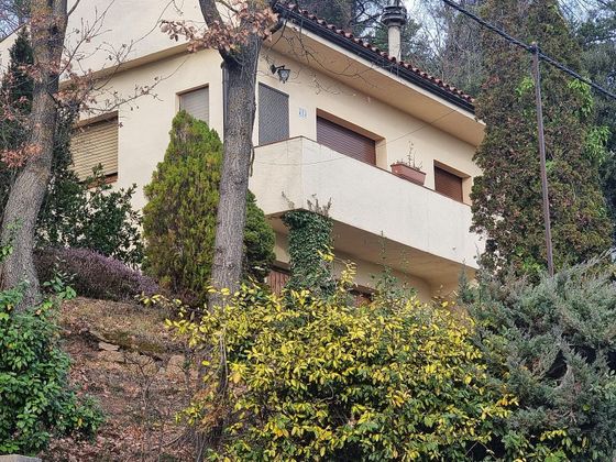 Foto 2 de Casa adossada en venda a Muntanyola de 3 habitacions amb terrassa i jardí