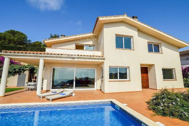 Foto 2 de Xalet en venda a Tossa De Mar de 5 habitacions amb terrassa i piscina