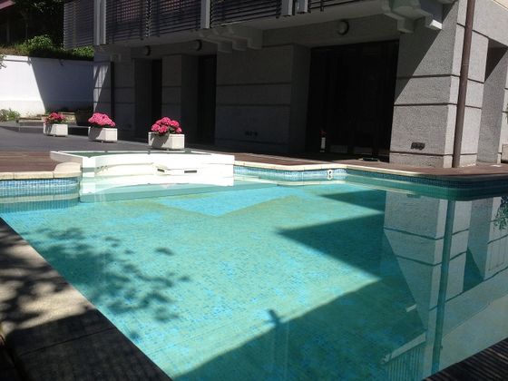 Foto 1 de Xalet en venda a Ategorrieta - Ulia de 10 habitacions amb terrassa i piscina
